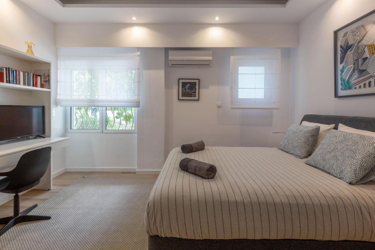 Brand New Apartment In Athena Bagian luar foto
